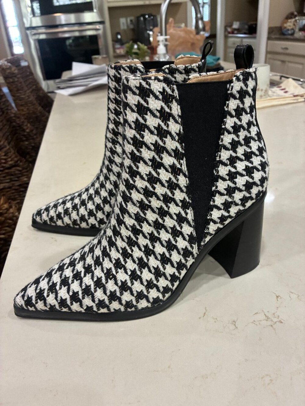 Ladies Herringbone Boots Size 10